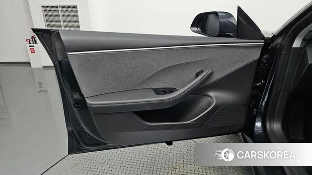 Tesla Model 3 id 5025955 из Кореи 16