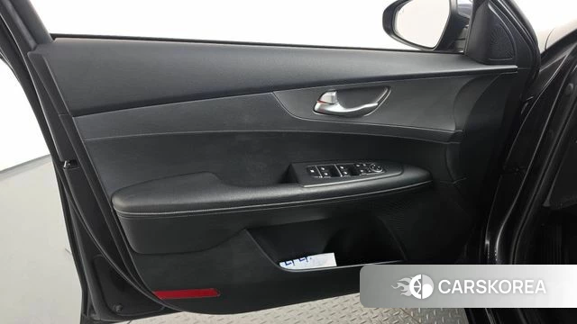 Kia Come New K3 id 5024099 из Кореи 16