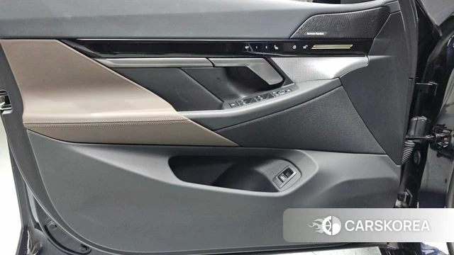 BMW 5 Series (G60) id 5039449 из Кореи 16