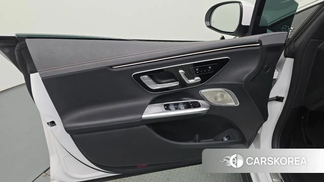 Mercedes-Benz EQE V295 id 4965671 из Кореи 16