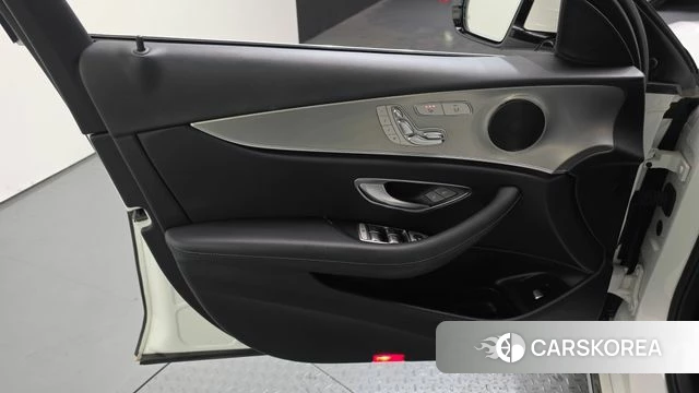 Mercedes-Benz E-Class W213 id 5018815 из Кореи 16