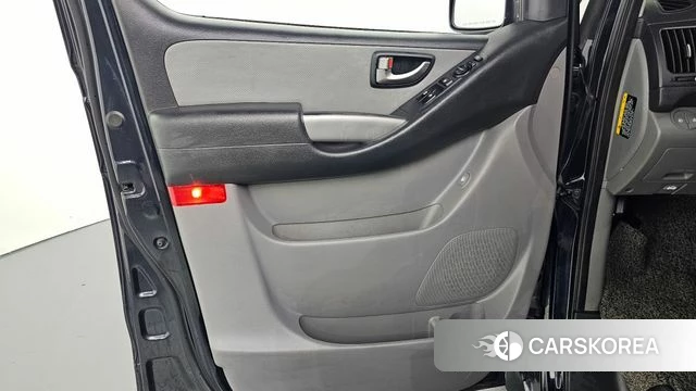 Hyundai The New Grand Starex id 5048126 из Кореи 16