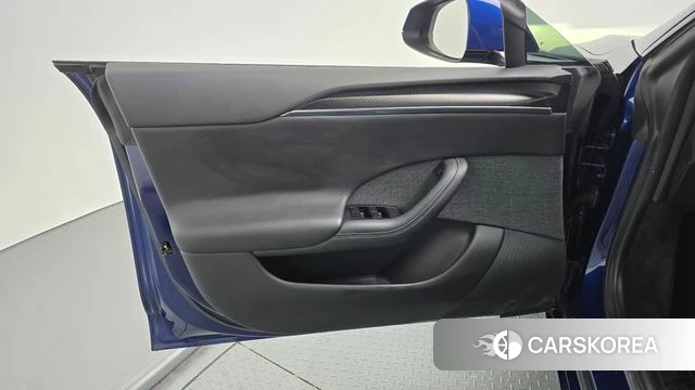 Tesla Model S id 4880267 из Кореи 16