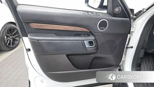 Land Rover Discovery 5 id 4988400 из Кореи 16