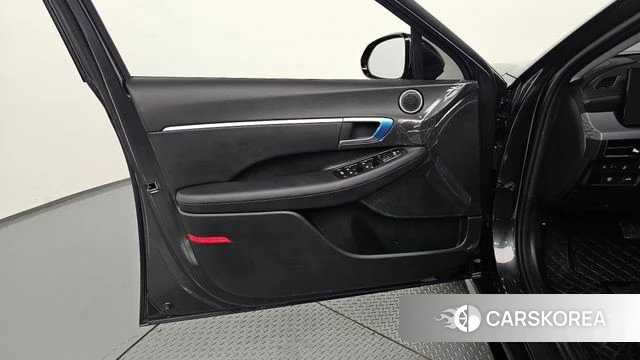 Hyundai Sonata D Edge (DN8) id 5015715 из Кореи 16