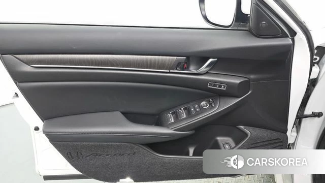 Honda Accord 10th Generation id 5017396 из Кореи 16