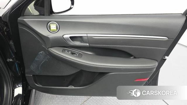 Hyundai Sonata D Edge Hybrid (DN8) id 4752932 из Кореи 16