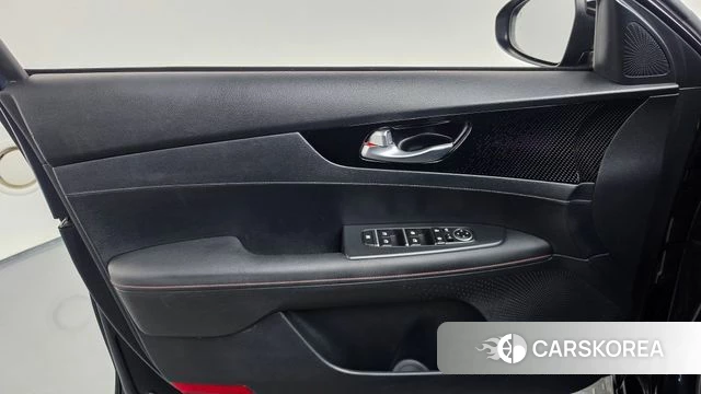 Kia Come New K3 id 5018645 из Кореи 16