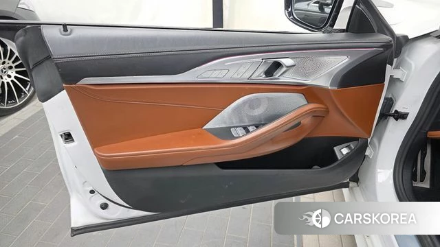 BMW 8 Series (G15) id 4922835 из Кореи 16