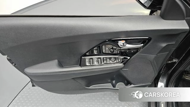 Kia Niro EV id 4992154 из Кореи 16