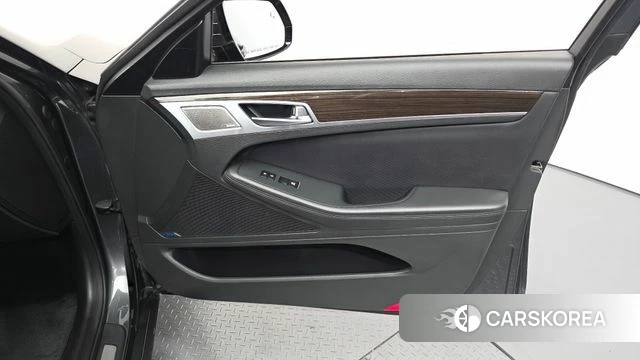 Genesis G80 id 4988137 из Кореи 16