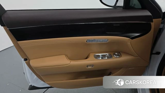 Genesis G90 (RS4) id 5016178 из Кореи 16