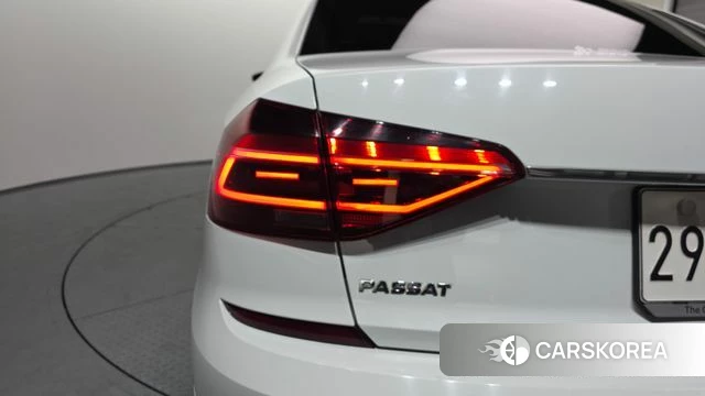 Volkswagen The New Passat id 5048517 из Кореи 16