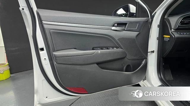 Hyundai The New Avante AD id 4755125 из Кореи 17