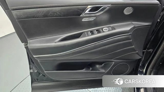Genesis GV80 id 4923495 из Кореи 16