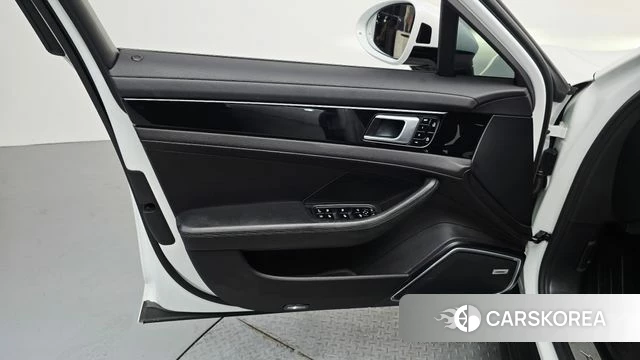 Porsche Panamera (971) id 5040734 из Кореи 17