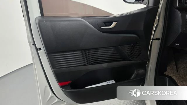 Hyundai Staria id 5051805 из Кореи 16