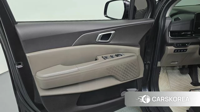 Kia The New Carnival 4th Generation id 5032945 из Кореи 16