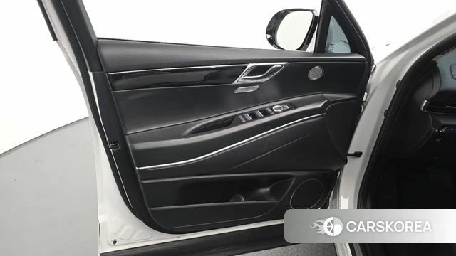 Genesis GV80 id 4996627 из Кореи 16
