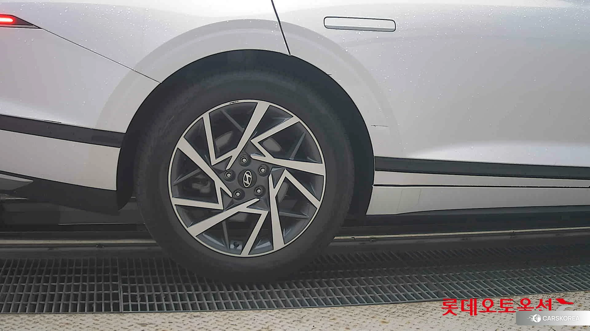 Hyundai Grandeur Hybrid id 4984688 из Кореи 16