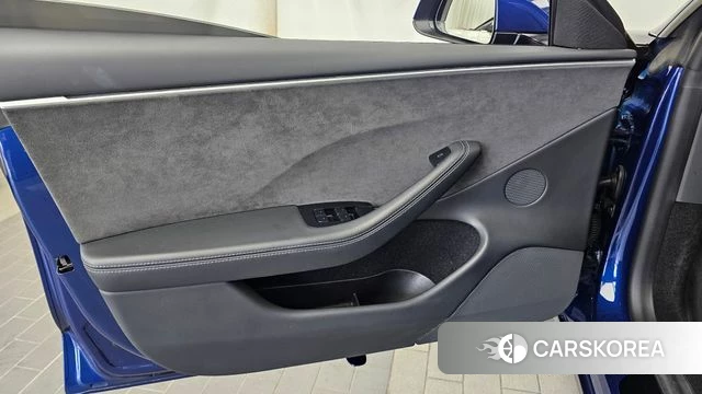 Tesla Model 3 id 4681792 из Кореи 16