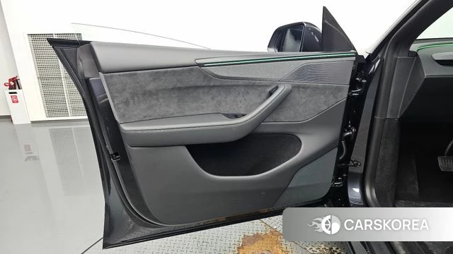 Tesla Model Y id 4761942 из Кореи 16