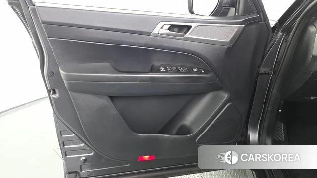 Ssangyong Rexton Sports Cannes id 4998488 из Кореи 16