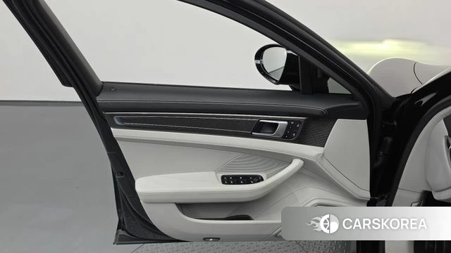 Porsche Panamera (971) id 4966089 из Кореи 16