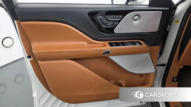 Lincoln Aviator 2nd generation id 4987241 из Кореи 16