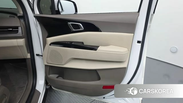 Kia Carnival 4th generation id 4982303 из Кореи 16