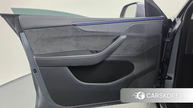 Tesla Model Y id 4957229 из Кореи 16