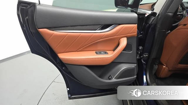 Maserati Levante id 4507648 из Кореи 16