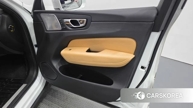 Volvo XC60 second Generation id 5041564 из Кореи 16