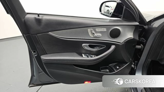Mercedes-Benz E-Class W213 id 5003867 из Кореи 16