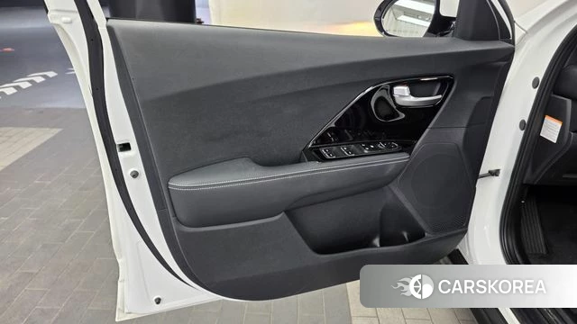 Kia Niro EV id 4917809 из Кореи 16