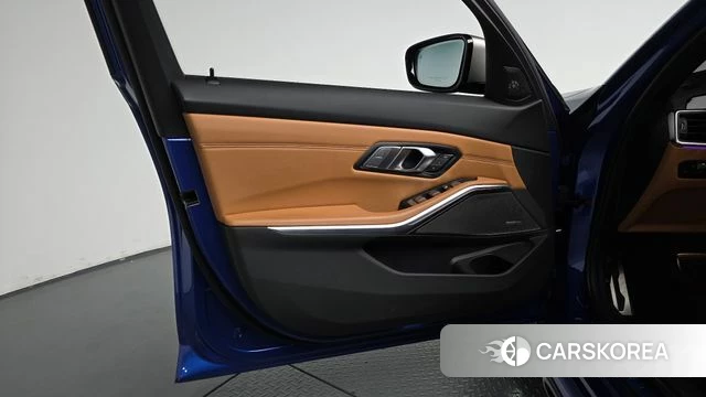BMW 3 Series (G20) id 4997028 из Кореи 16