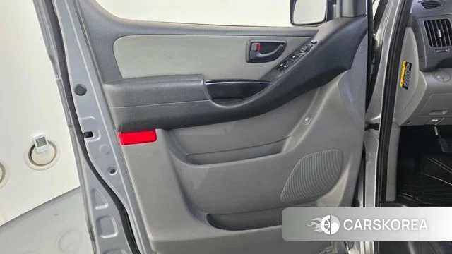 Hyundai The New Grand Starex id 5023713 из Кореи 16