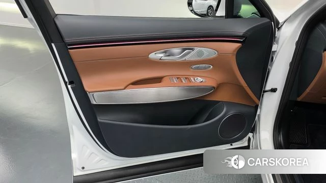 Genesis GV70 id 5033012 из Кореи 16