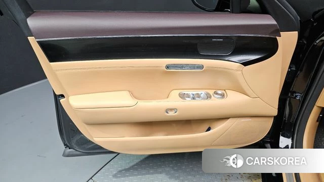 Genesis G90 (RS4) id 4991227 из Кореи 16