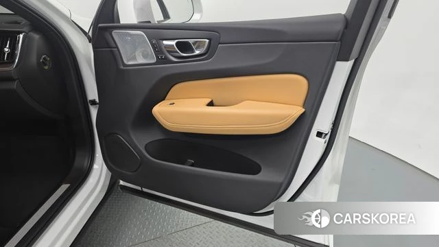 Volvo XC60 second Generation id 5017516 из Кореи 16