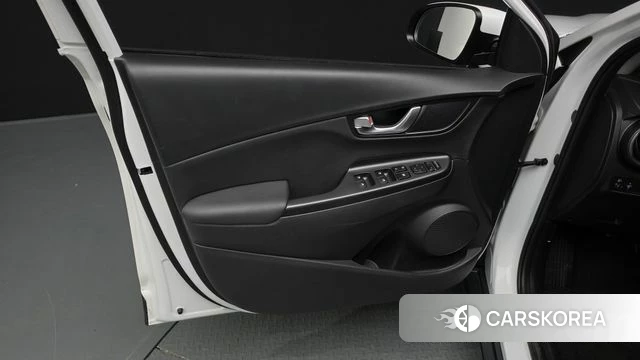 Hyundai The New Kona id 5040912 из Кореи 16