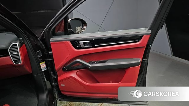 Porsche Cayenne (PO536) id 4717766 из Кореи 16