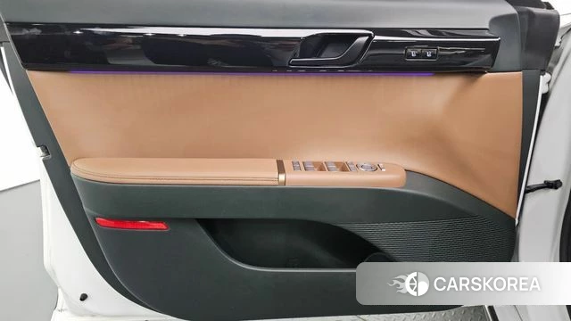 Hyundai Grandeur Hybrid (GN7) id 4965448 из Кореи 16