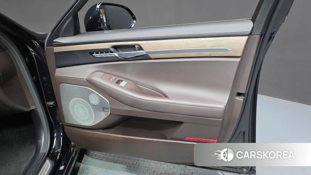 Genesis G90 id 4967083 из Кореи 16
