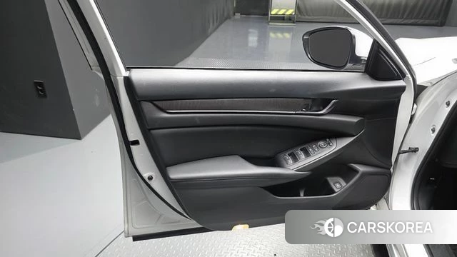 Honda Accord 10th Generation id 4967672 из Кореи 16