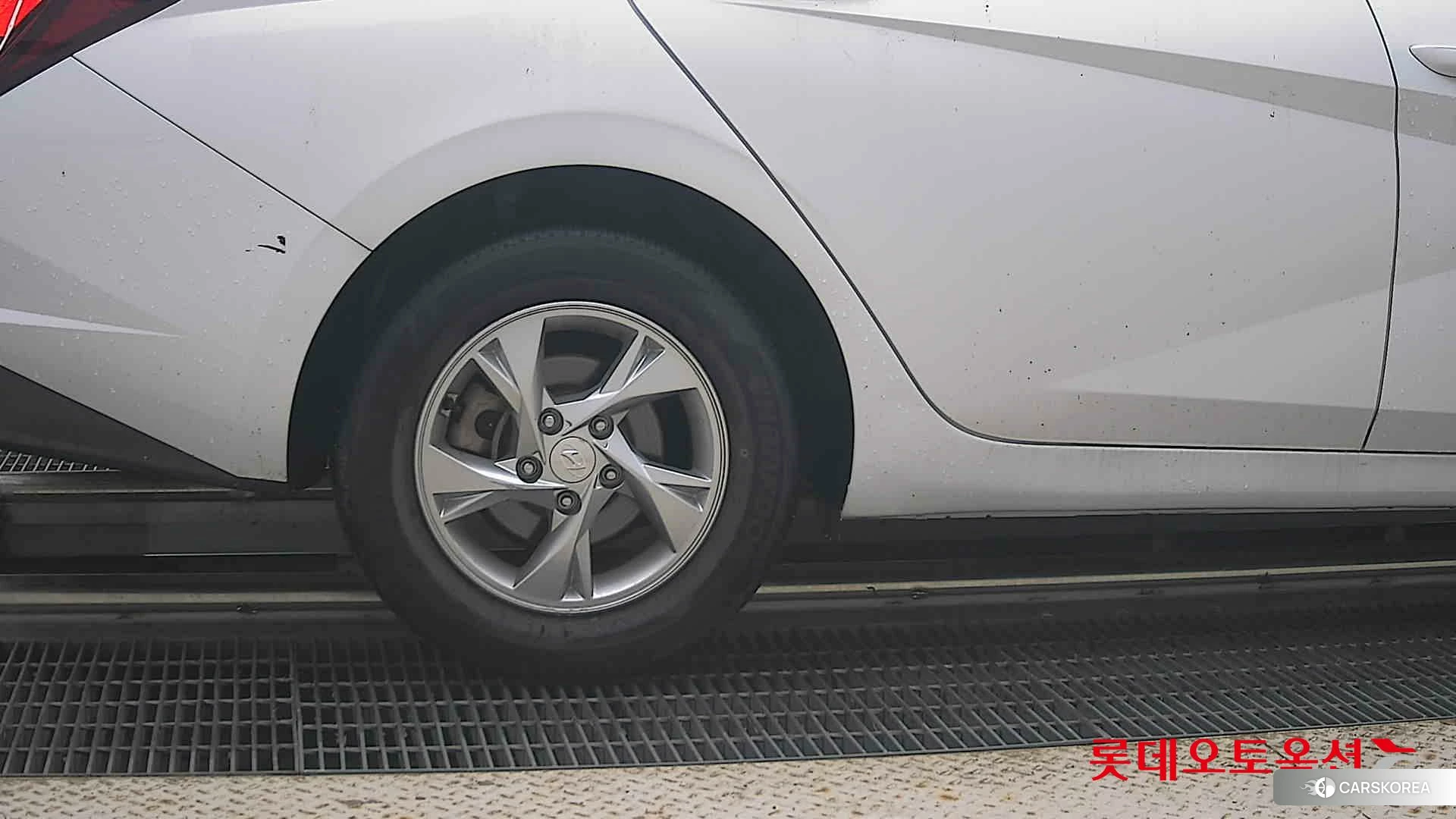 Hyundai Avante id 4984695 из Кореи 16