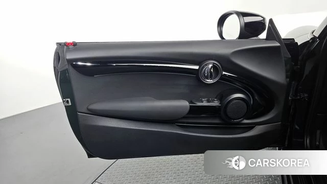 Mini Cooper S id 5046927 из Кореи 16