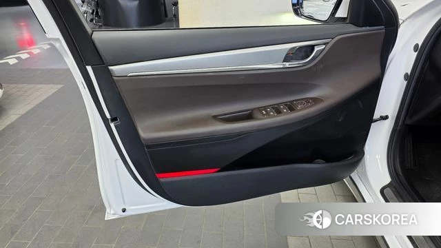 Hyundai The New Grandeur IG Hybrid id 4942389 из Кореи 16