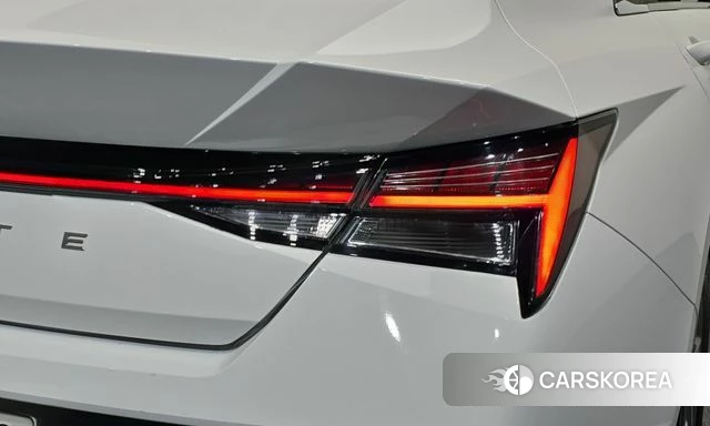 Hyundai The New Avante (CN7) id 4958085 из Кореи 16