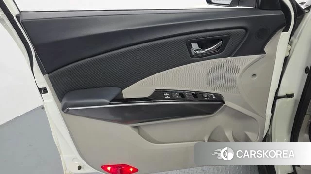 Ssangyong Berry New Tivoli id 4943444 из Кореи 16